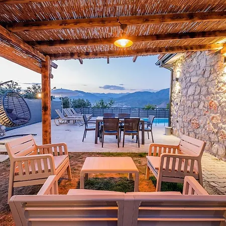Zeytin Villa *